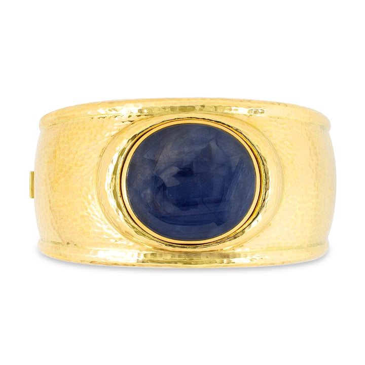 18K Yellow Gold 51.56ct Cabochon Sapphire Estate Hammered Hinged Bangle