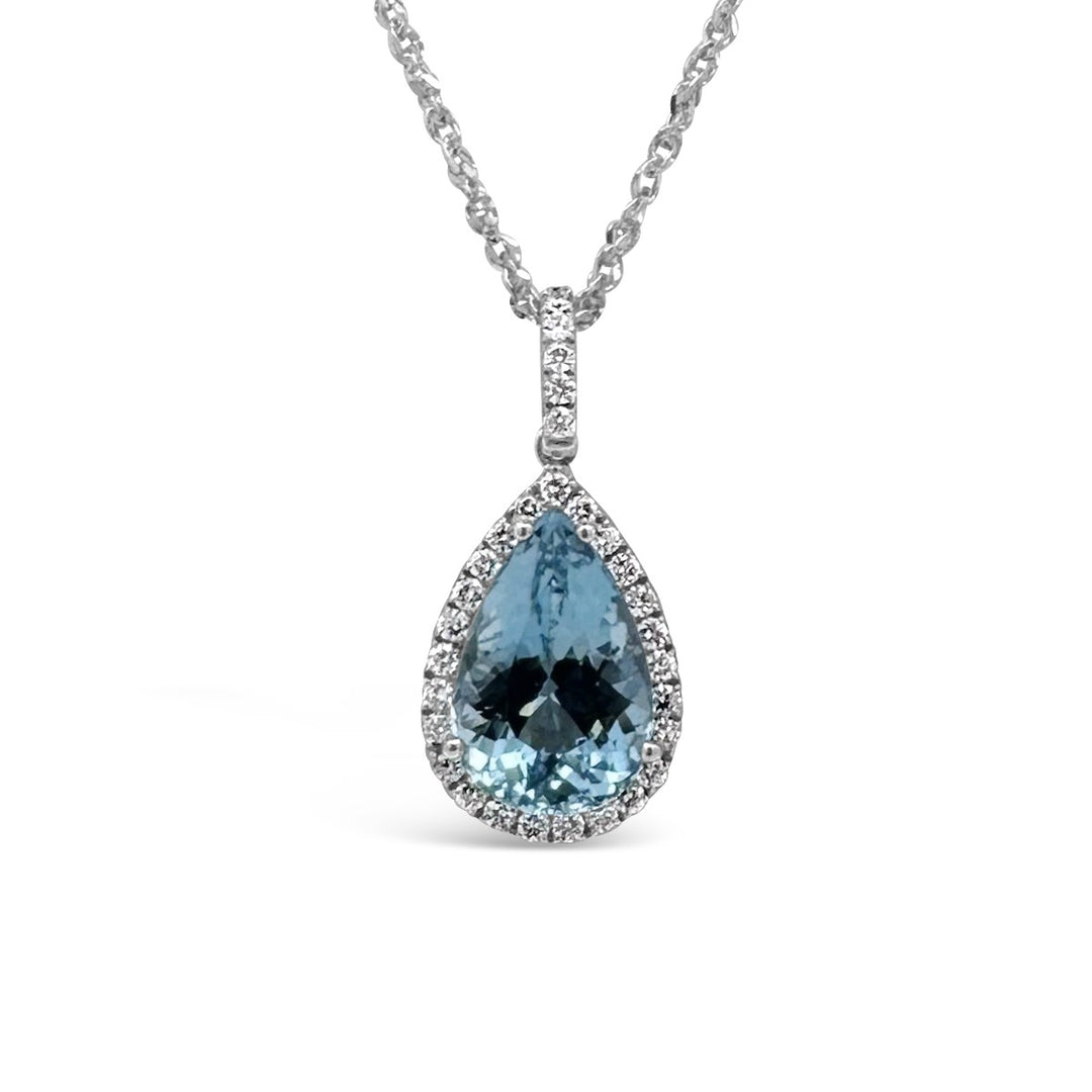 14K White Gold 4.05 Carat Aquamarie Necklace